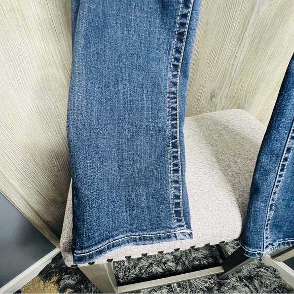 True Religion Echo Slim Straight Jeans - Picture 4 of 9